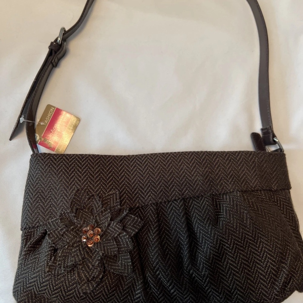 Elegant Brown Shoulder Bag